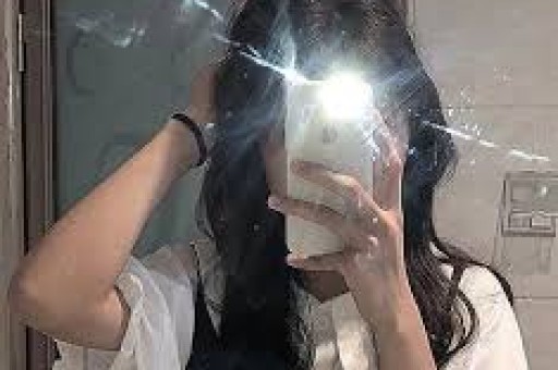 知名演员被前夫骗到破产52岁沦落到演短剧直言要去卖韭菜盒子